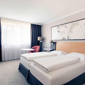 Superior Room Double Bed Courtyard